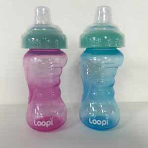 9301 - VASO CON PICO DE SILICONA. 240ML